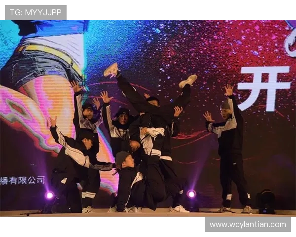 广州街舞队的奋斗与蜕变：一段热血青春的纪实之旅