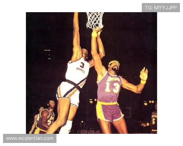 威尔特张伯伦传奇人生揭秘:从篮球巨星到体育历史中的不朽人物 威尔特张伯伦传奇人生揭秘:从篮球巨星到体育历史中的不朽人物