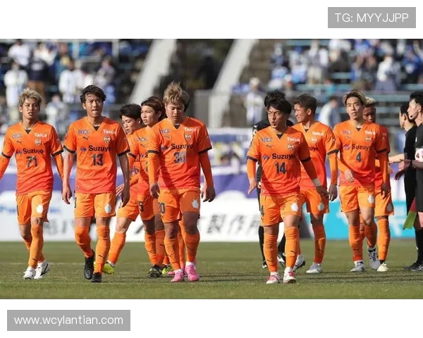 大阪飞脚迎战清水心跳力争主场胜利展现球队风采